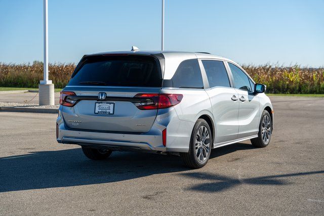 2025 Honda Odyssey Touring 7