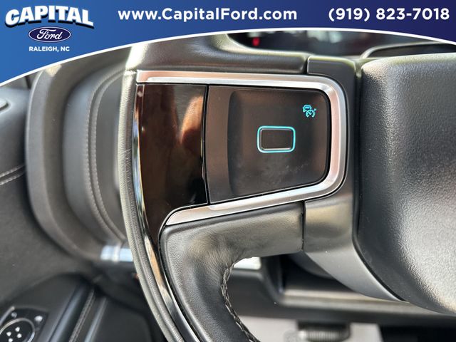 Certified Used 2025 Oxford White Ford Platinum image 25