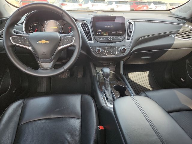 Used Car 2023 Chevrolet Malibu  Lt For Sale Under $25,000 In Plainview, Texas