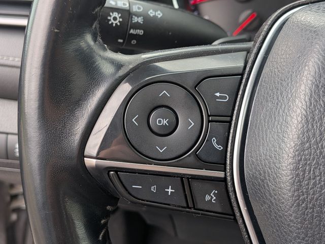 2020 Toyota Camry - Image 20