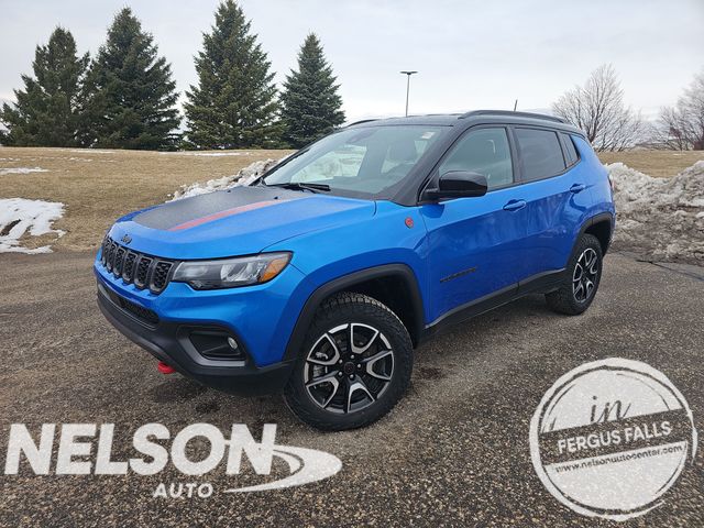 Hydro Blue Pearlcoat 2026 Jeep Compass Trailhawk 4WD SUV / Crossover Four-Wheel Drive 8-Speed Automatic