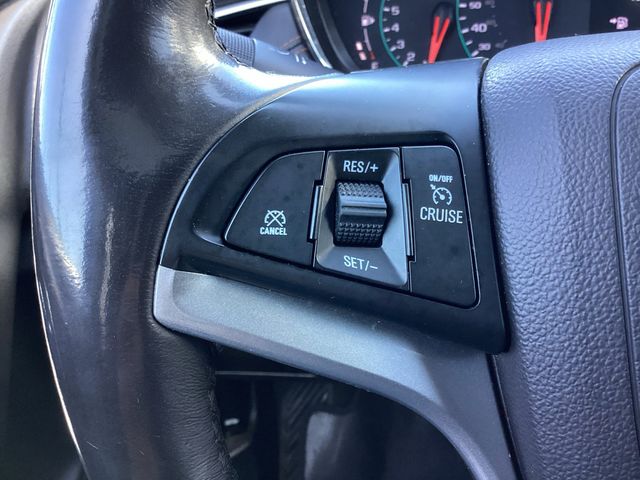 Used Car 2020 Chevrolet Trax  Lt For Sale Under $15,000 In San Antonio, Texas