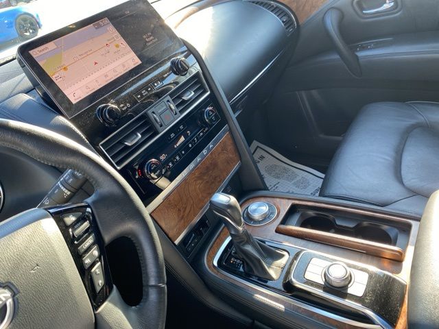 2023 Nissan Armada SL photo