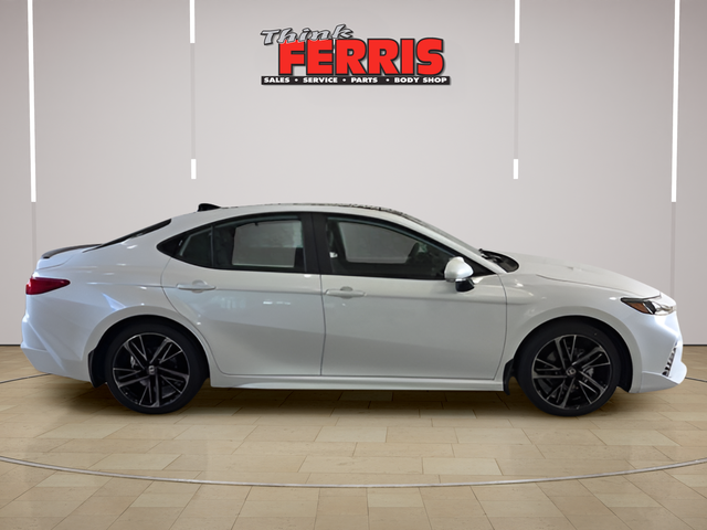 View vehicle photo 6