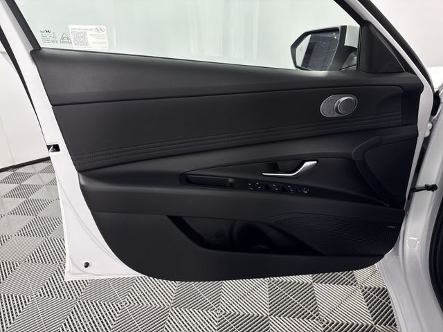New 2025 Hyundai Elantra Hybrid For Sale in Indianapolis, IN
