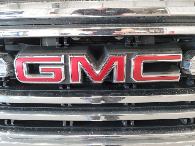 2019 Summit White GMC Sierra 1500 SLT 4X4 Truck