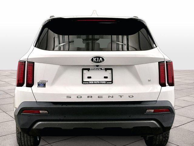 2021 Kia Sorento S - 3