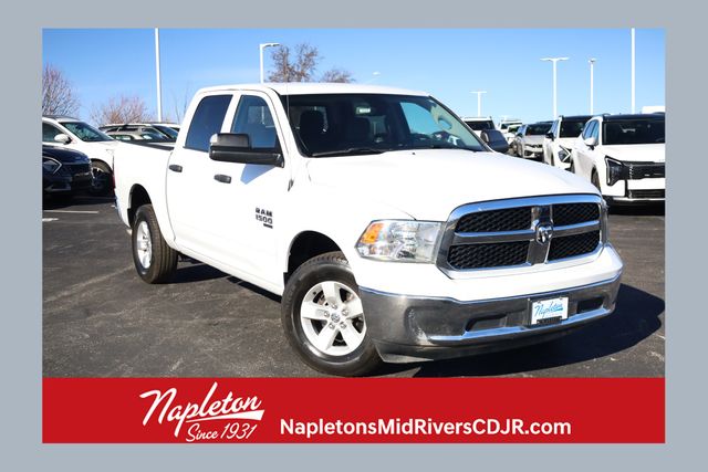 2023 RAM 1500 Classic SLT Crew Cab 4WD