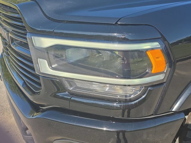 Used 2022 Diamond Black Ram Laramie image 31