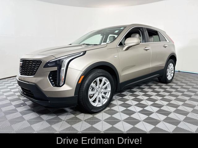 Used 2022 Cadillac XT4 SUV