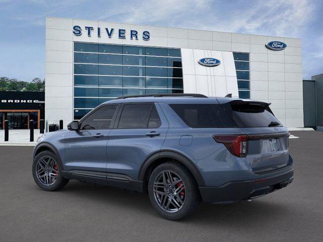 2025 Ford Explorer ST-Line 5