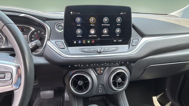 Used 2023 Gray Chevrolet LT image 25