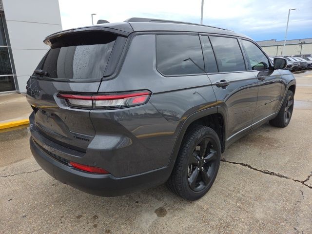 Certified Used 2025 Gray Jeep Limited image 7