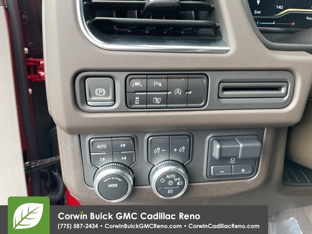 2024 GMC Yukon SLT 14