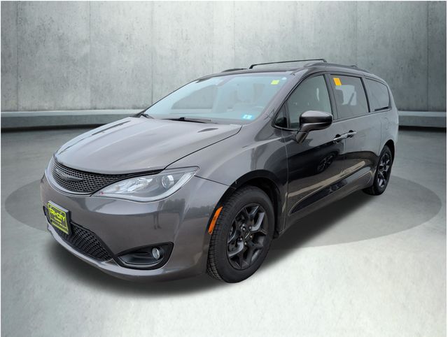 2019 Chrysler Pacifica Touring L Plus FWD