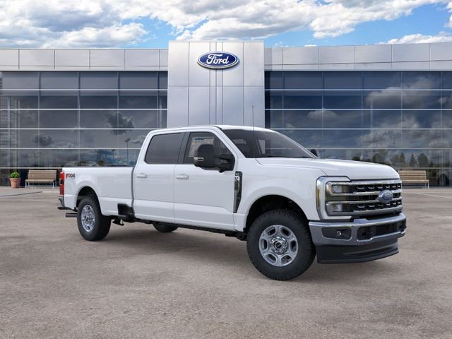 New 2026 Oxford White Ford XLT image 7