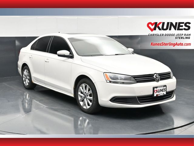 Candy White 2014 Volkswagen Jetta Sedan Front-Wheel Drive 6-Speed Automatic