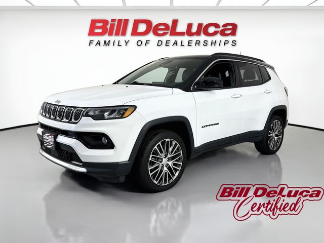 Bright White Clearcoat 2023 Jeep Compass SUV / Crossover Four-Wheel Drive 8-Speed Automatic