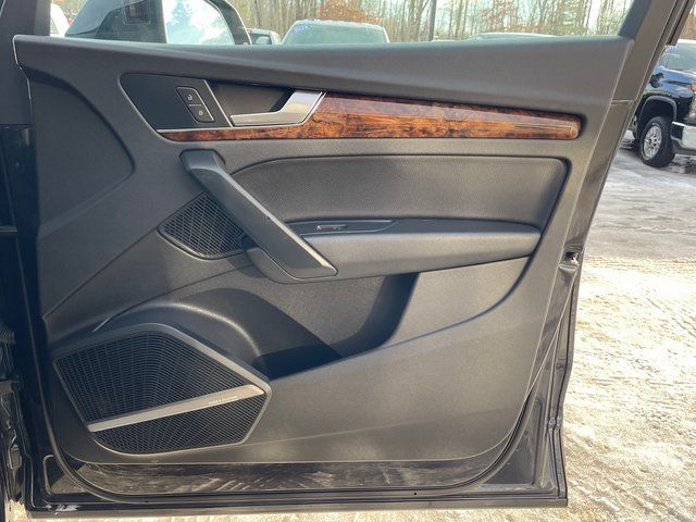 2018 Audi Q5 2.0T Premium Plus - Moonlight Blue exterior view 14