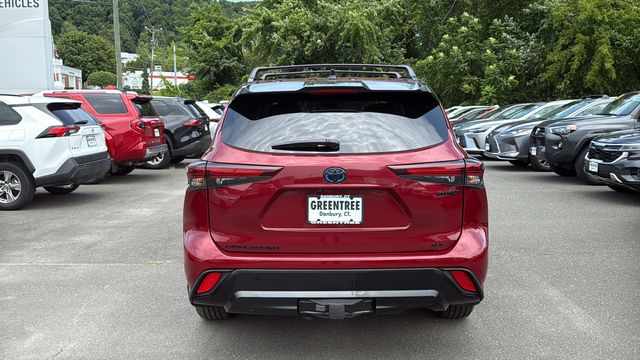 Used 2024 Toyota Highlander Hybrid SUV