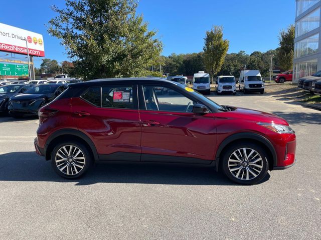 2021 Nissan Kicks SV 2