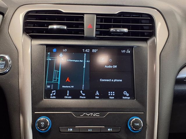 2019 Ford Fusion Hybrid - Image 11