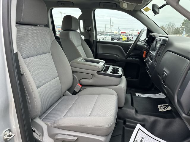 Used 2018 Silver Chevrolet WT image 26