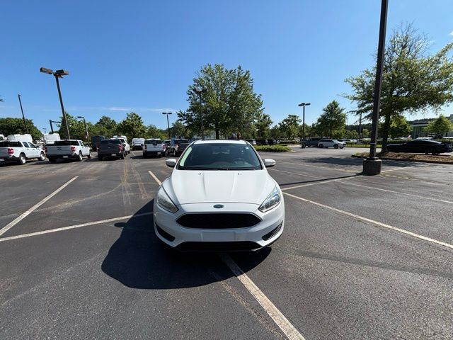 2015 Ford Focus SE photo