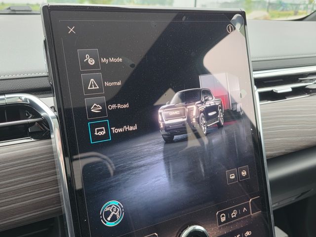 2025 GMC Sierra EV Denali