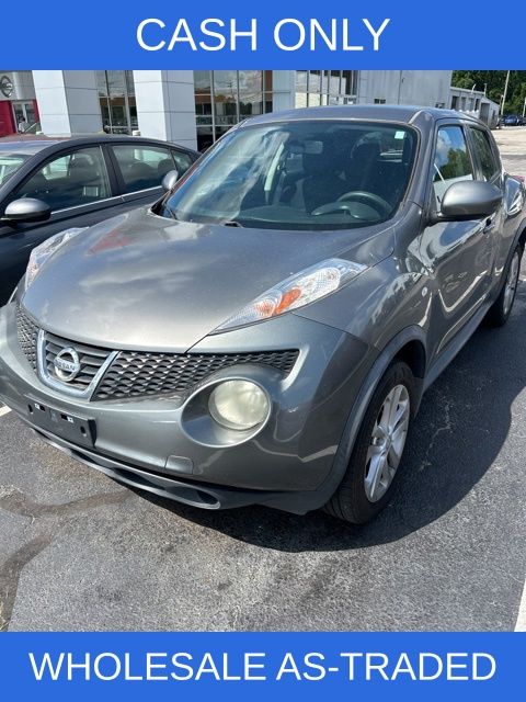 2013 Gun Metallic Pearl Metallic Nissan Juke S SUV