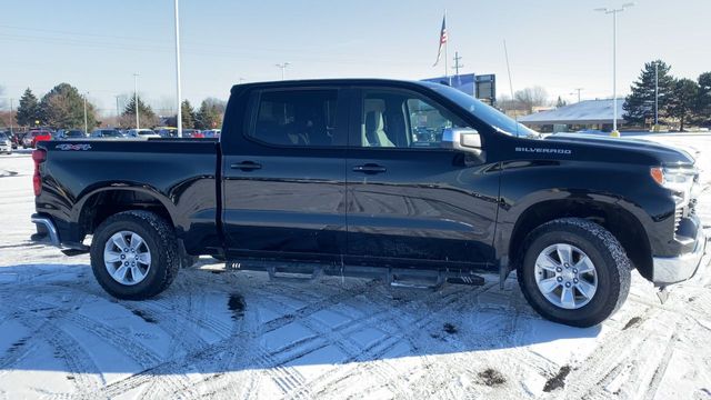 2023 Chevrolet Silverado 1500 LT 9