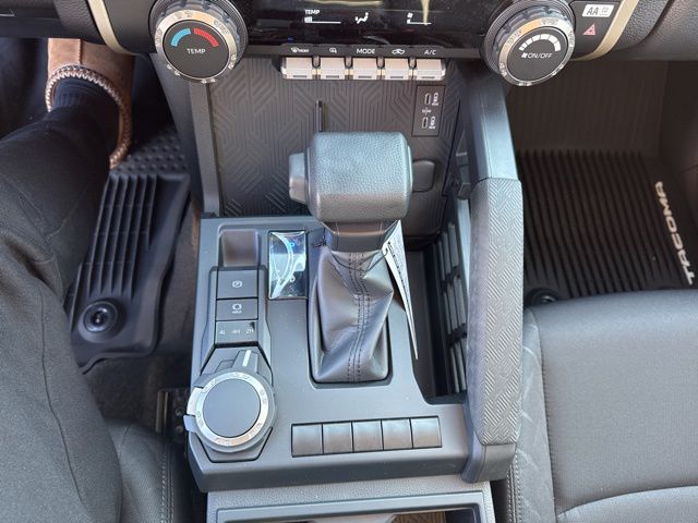 2024 Toyota Tacoma SR photo