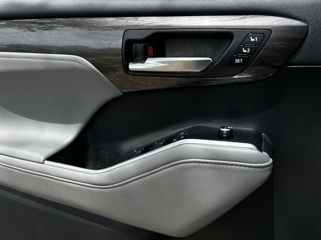 car-gallery-26