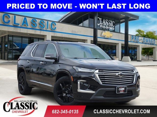 Mosaic Black Metallic 2022 Chevrolet Traverse Premier FWD SUV / Crossover Front-Wheel Drive 9-Speed Automatic