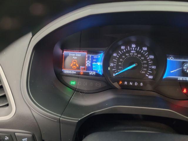 2022 – Ford – Edge