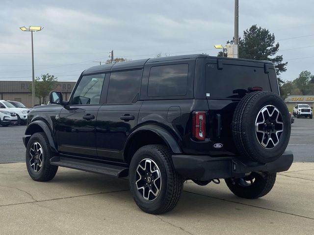 New 2026 Black Ford Outer Banks image 4