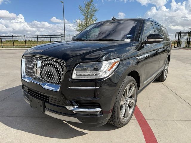 Black 2018 Lincoln Navigator SUV / Crossover Four-Wheel Drive Automatic