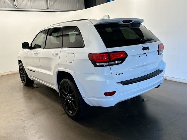 2019 Jeep Grand Cherokee Altitude White at Luther Ford