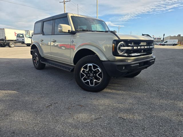 2025 Ford Bronco Desert Sand SUV/Crossover Todo terreno Automática