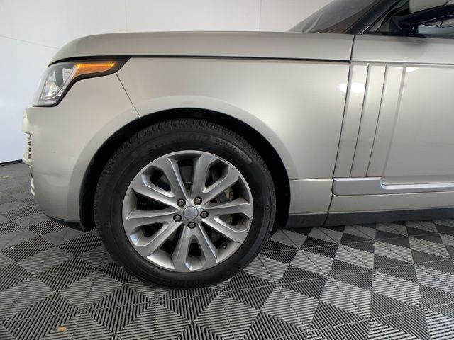 2017 Land Rover Range Rover 3.0L V6 Supercharged HSE 40