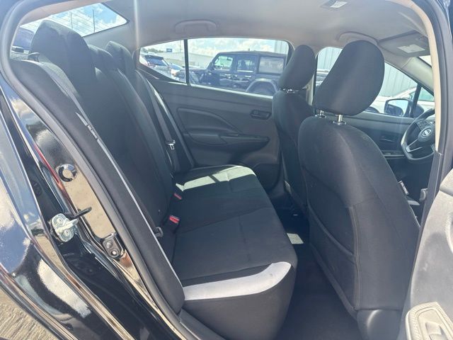 2025 Nissan Versa 1.6 S:B02591