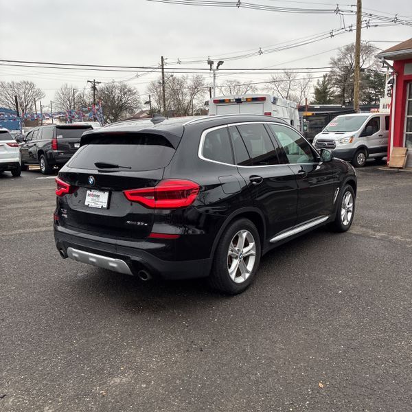 Used 2021 BMW X3 30e with VIN 5UXTS1C05M9E77048 for sale in Charlotte, NC