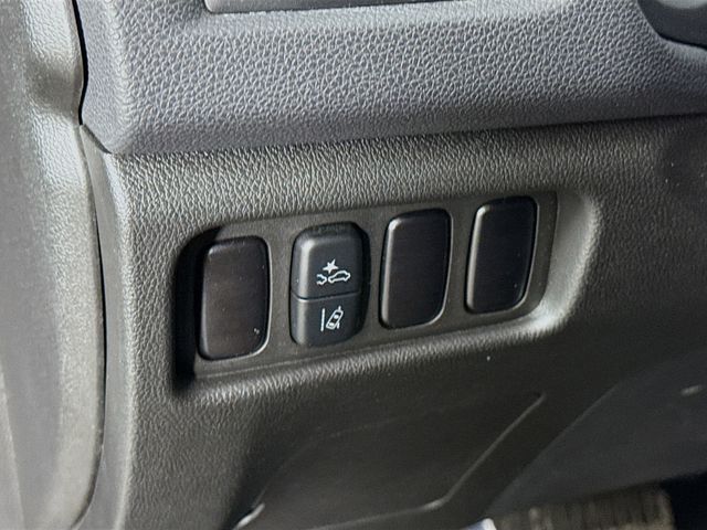 MitsubishiOutlander Sport17