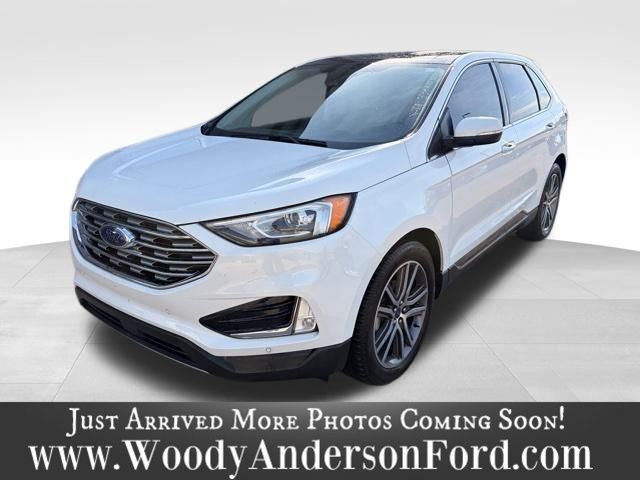 Star White Metallic Tri-Coat 2020 Ford Edge Titanium FWD SUV / Crossover Front-Wheel Drive 8-Speed Automatic