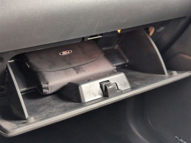 2015 Ford Flex Limited - Photo 17