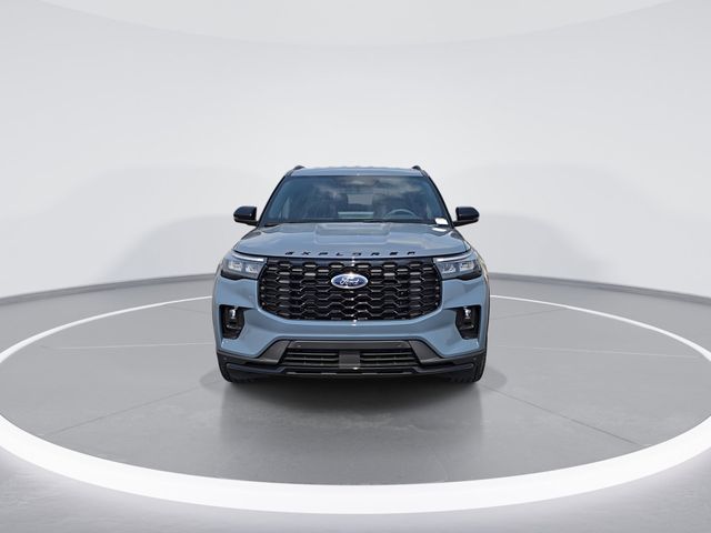 New 2026 Vapor Blue Metallic Ford ST-Line image 3