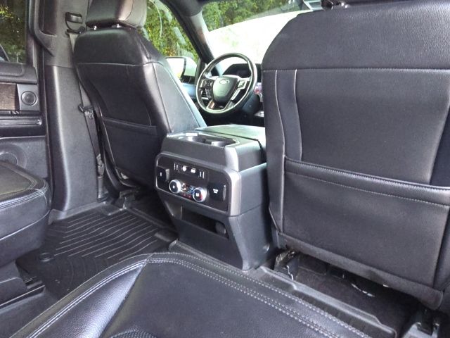 2021 Ford Expedition Limited:169133A
