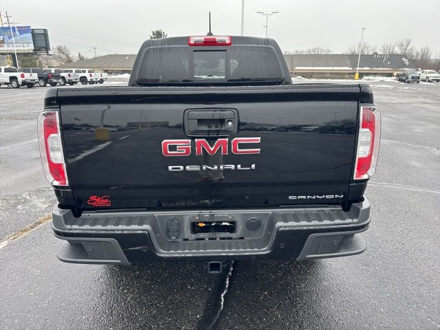 2022 GMC Canyon Denali 4