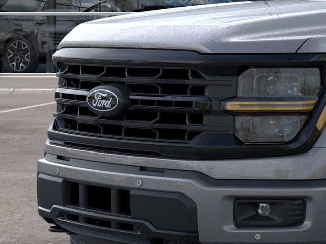 New 2026 Carbonized Gray Metallic Ford XLT image 17