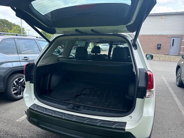 2022 Subaru Forester Limited White at Rafferty Subaru